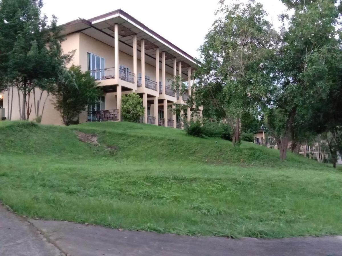Nakakiri Resort & Spa Hin Dat Esterno foto